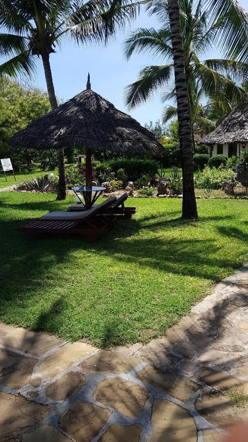 Crystal Bay Resort Watamu Exterior foto