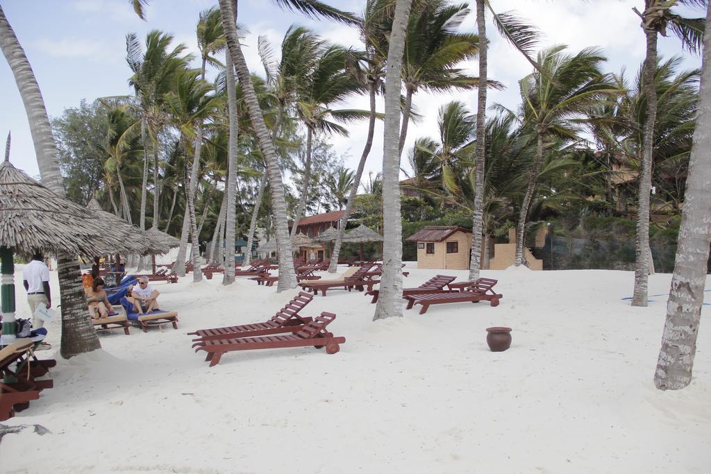 Crystal Bay Resort Watamu Exterior foto